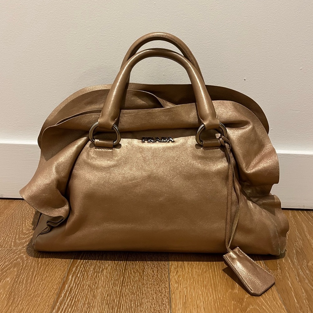 Prada Women's Tan Leather top handle bag used - Picture 2 of 12